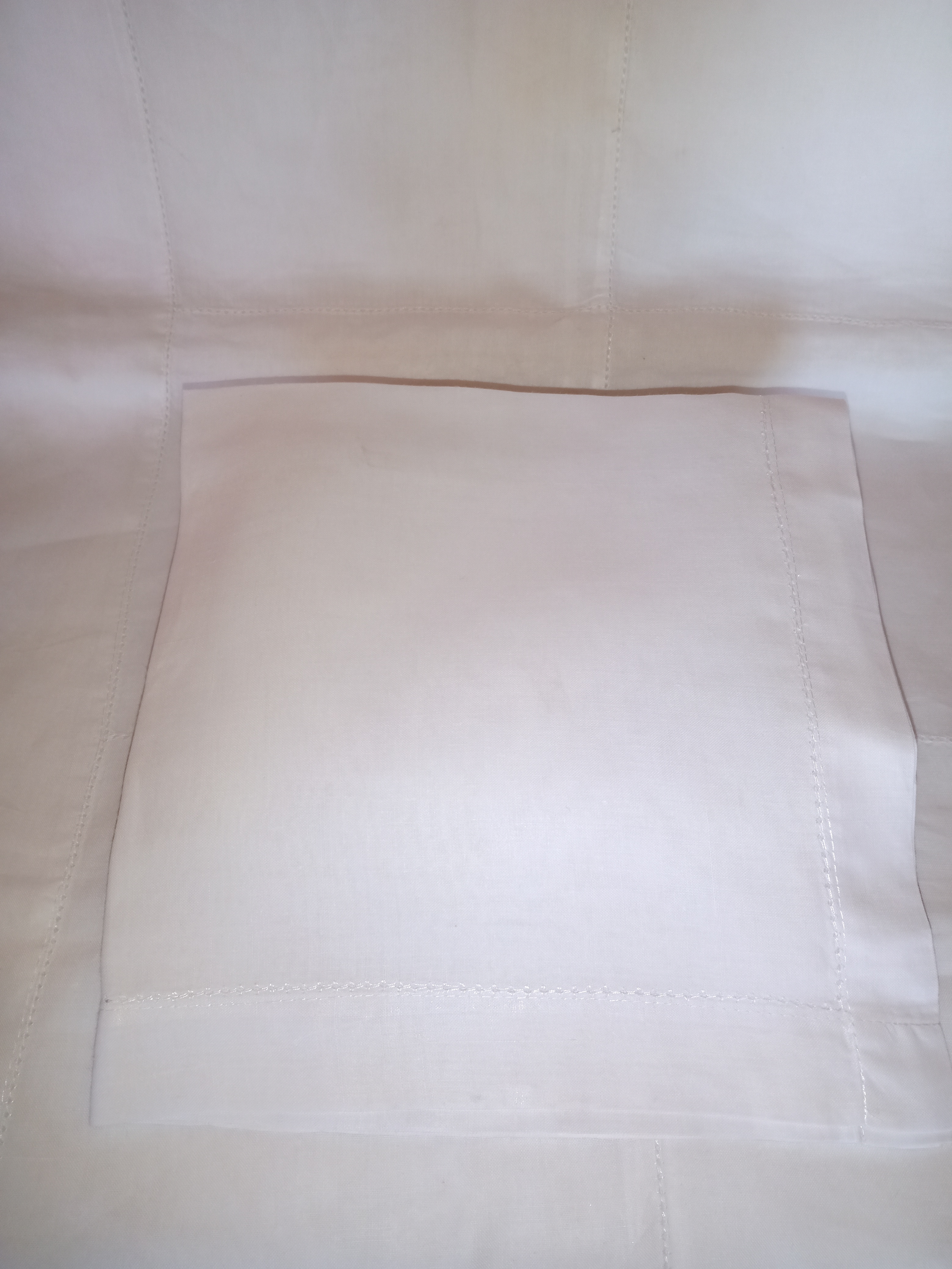 GUARDANAPO PONTO AJOUR 50X50 BRANCO